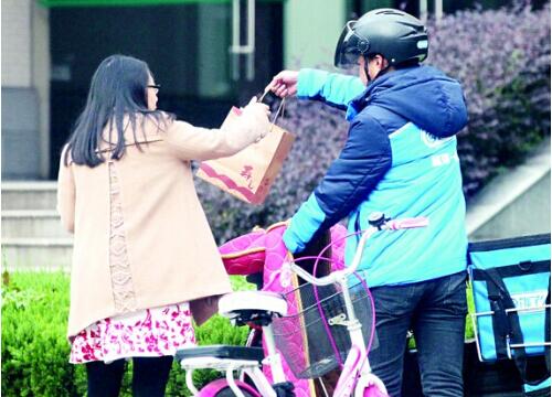 武漢大學(xué)生為什么這么愛吃外賣,這些理由我也是醉了！